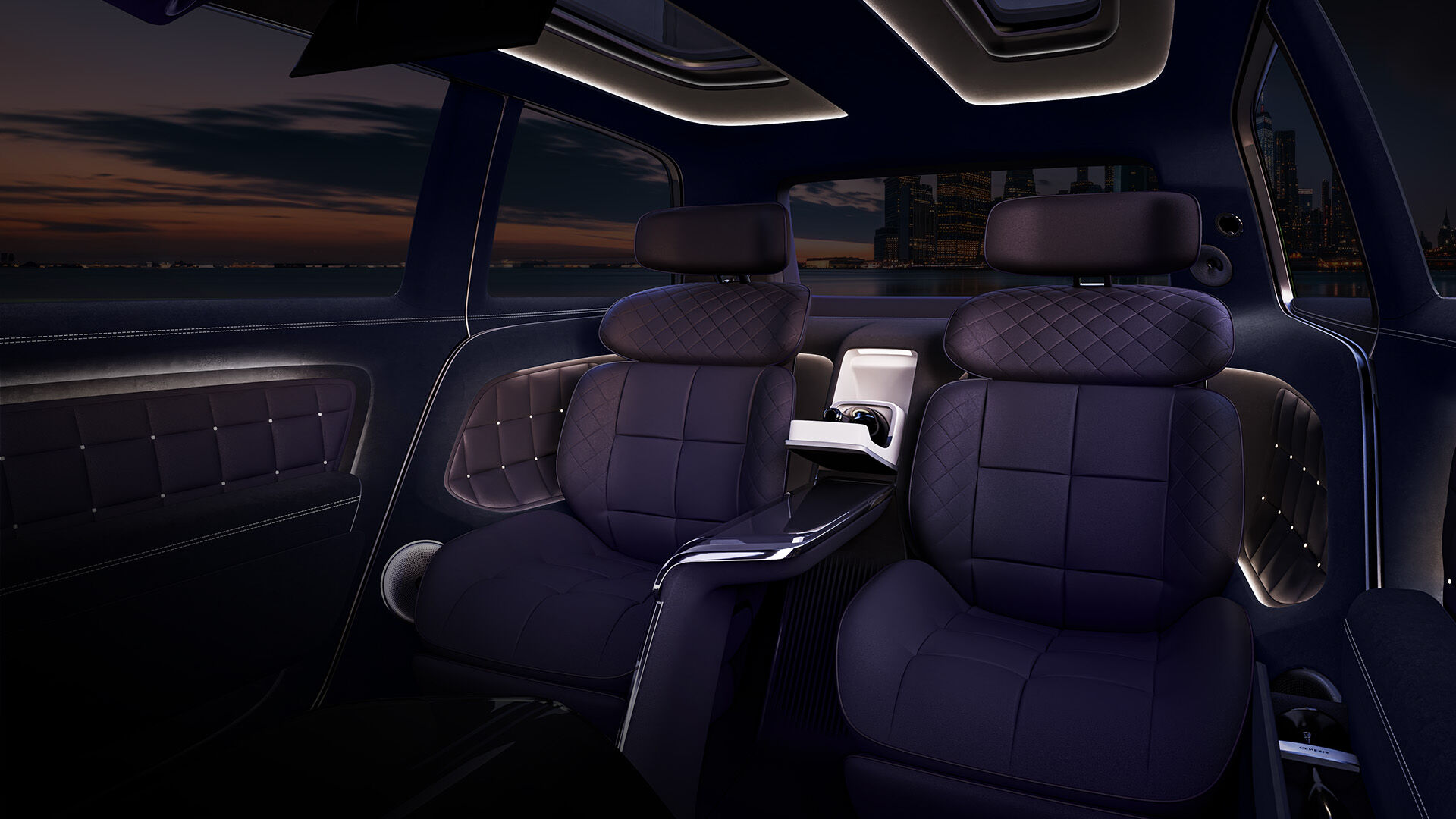 Swizeling front seats of the Neolun Concept 
