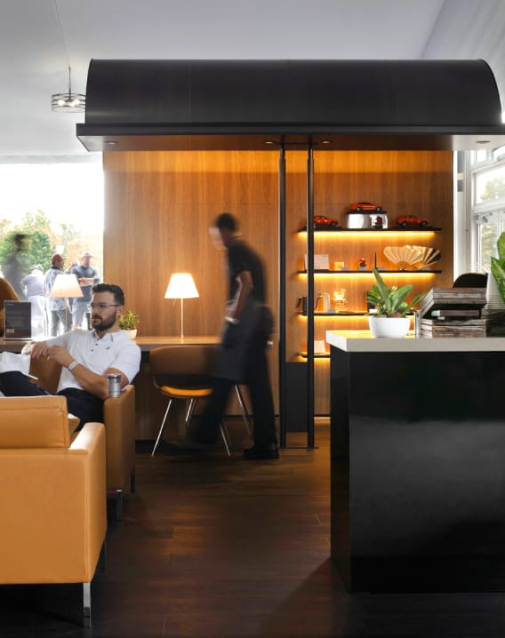 Intérieur du Genesis Club