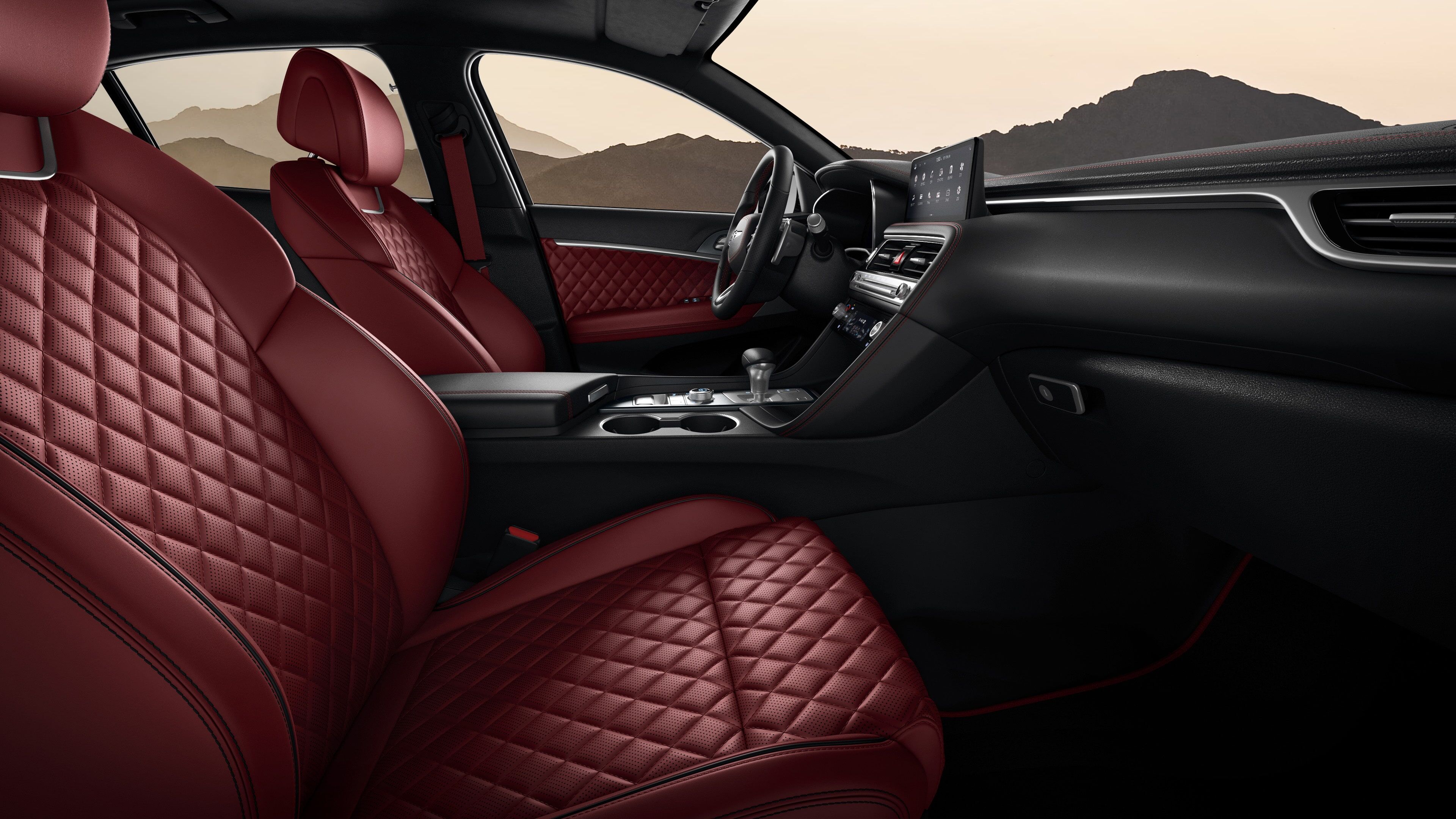 Obsidian Black/Sevilla Red Two-Tone sport interior