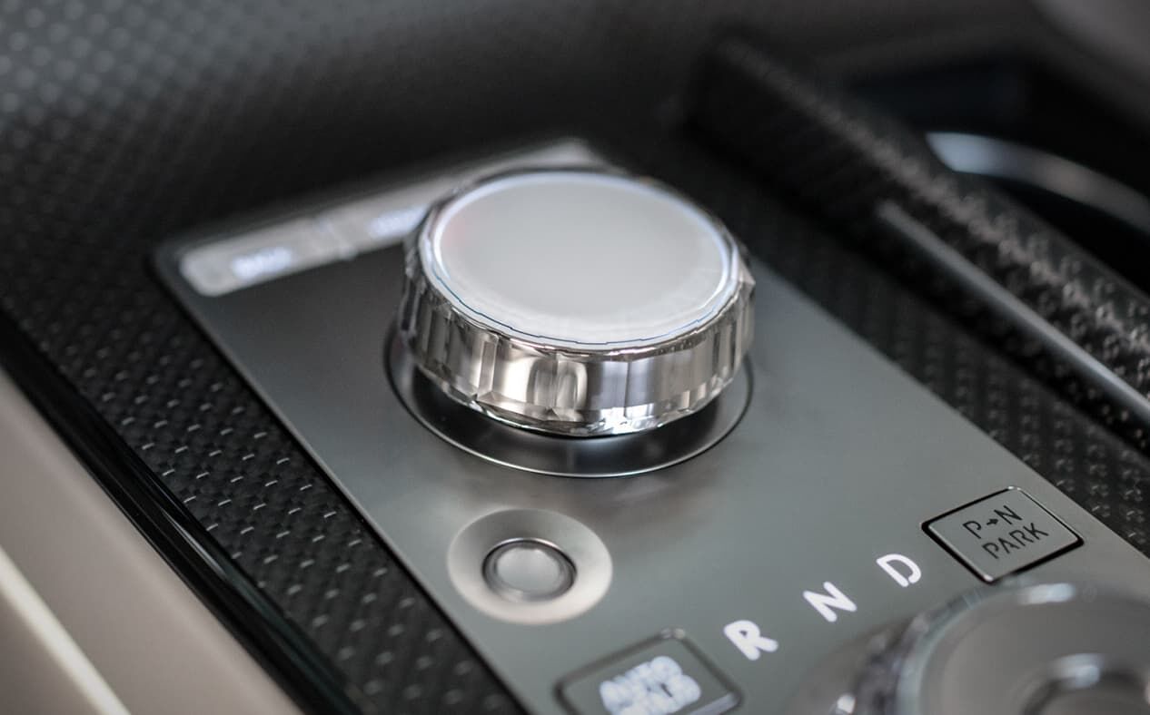 The Genesis integrated controller being used.