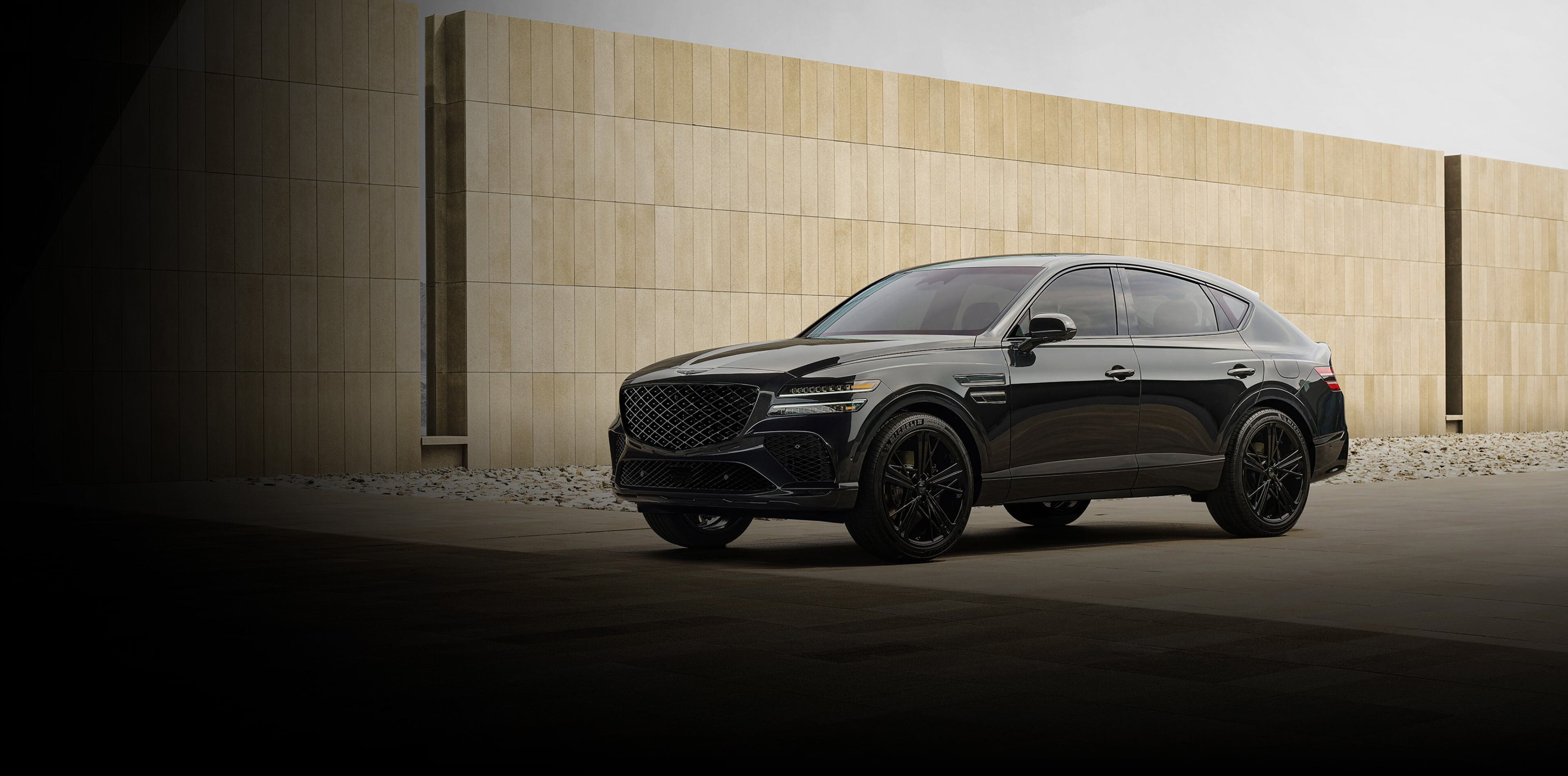 /content/dam/genesis-p2/ca/assets/models/gv80-coupe/black/genesis-gv80-coupe-black-key-visual-hero-large.jpg