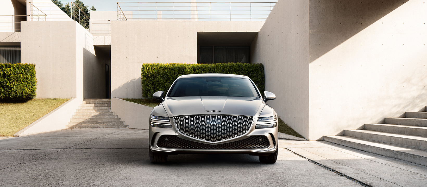 G80 Crest Grille