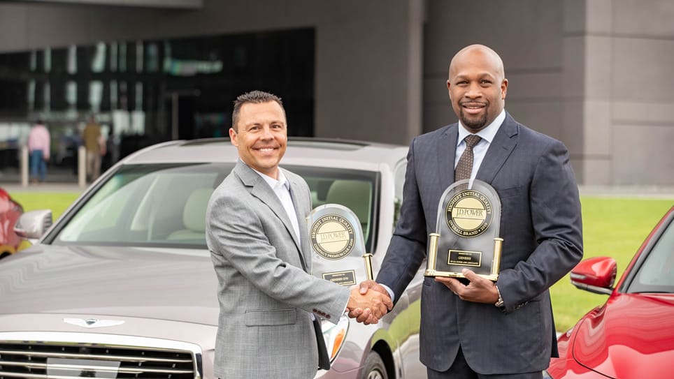 제네시스 美 신차품질조사 수상 이미지