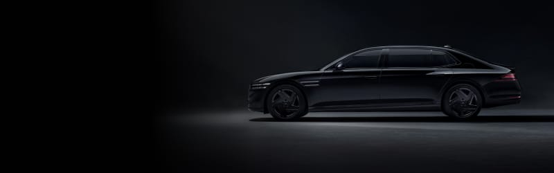 G90 Long Wheel Base Black 측면 이미지