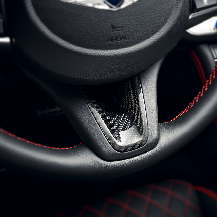 genesis-g70-gallery-gallery-g70-sport-large-2.jpg