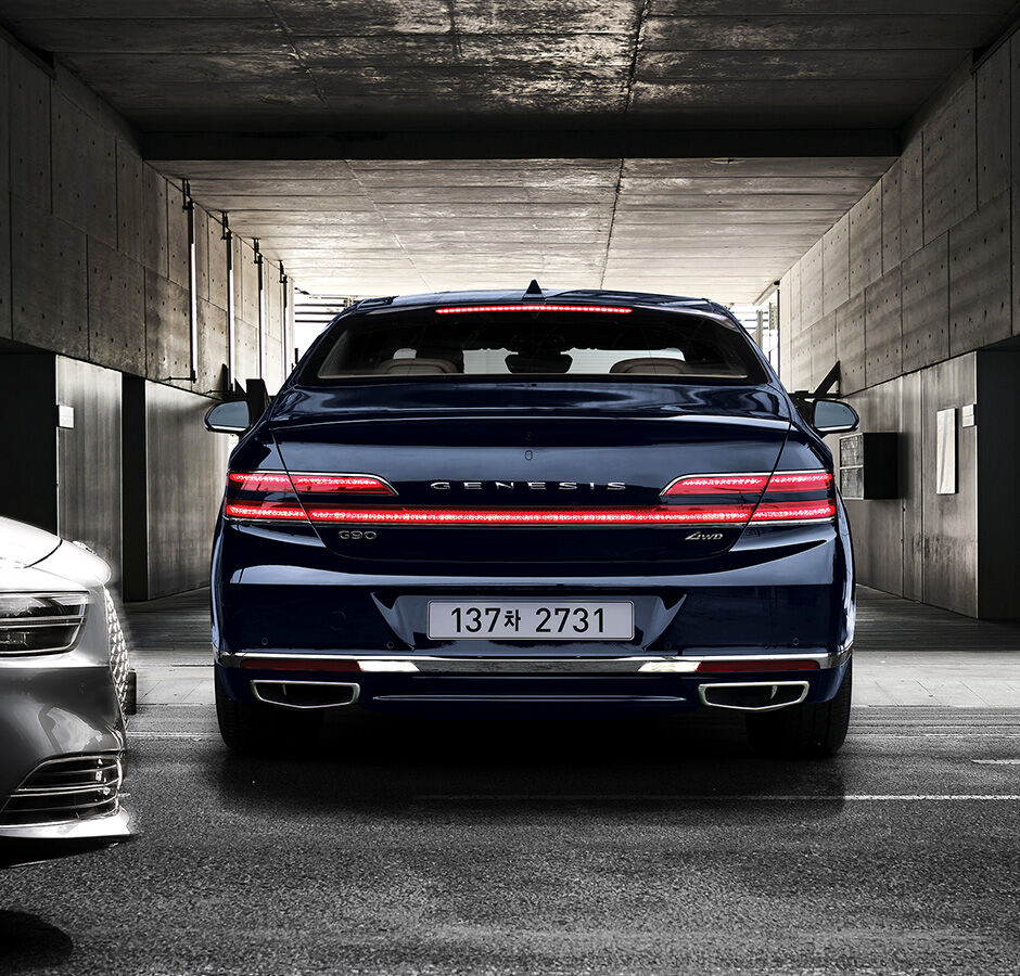 genesis-g90-gallery-full-led-rear-combination-lamp-large.jpg