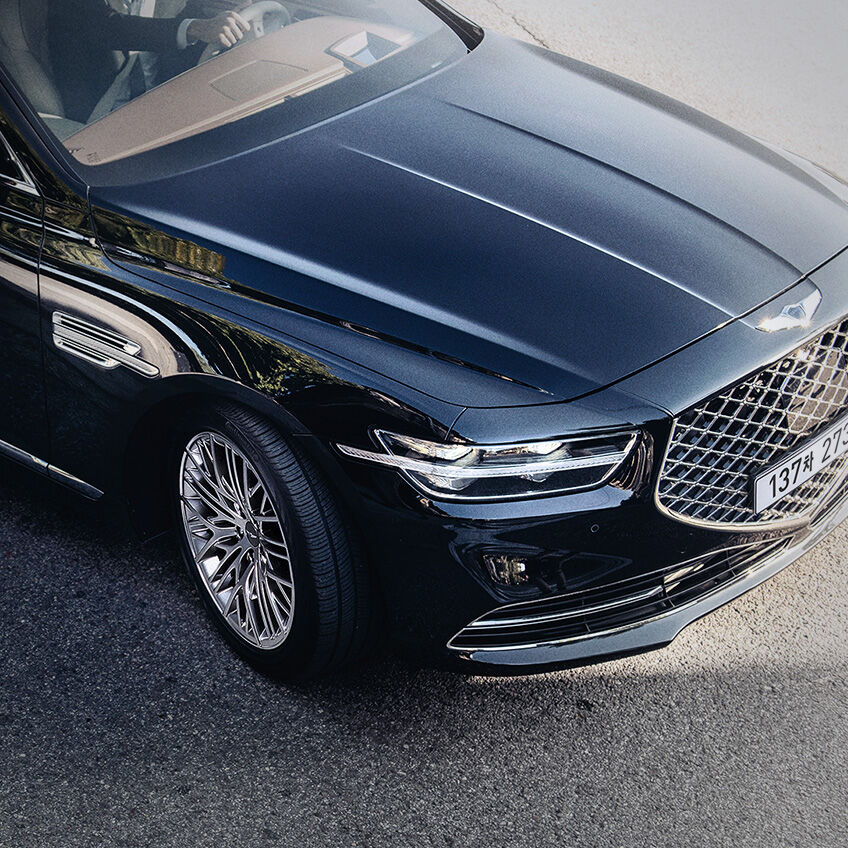 genesis-g90-gallery-gallery-exterior-large-1.jpg