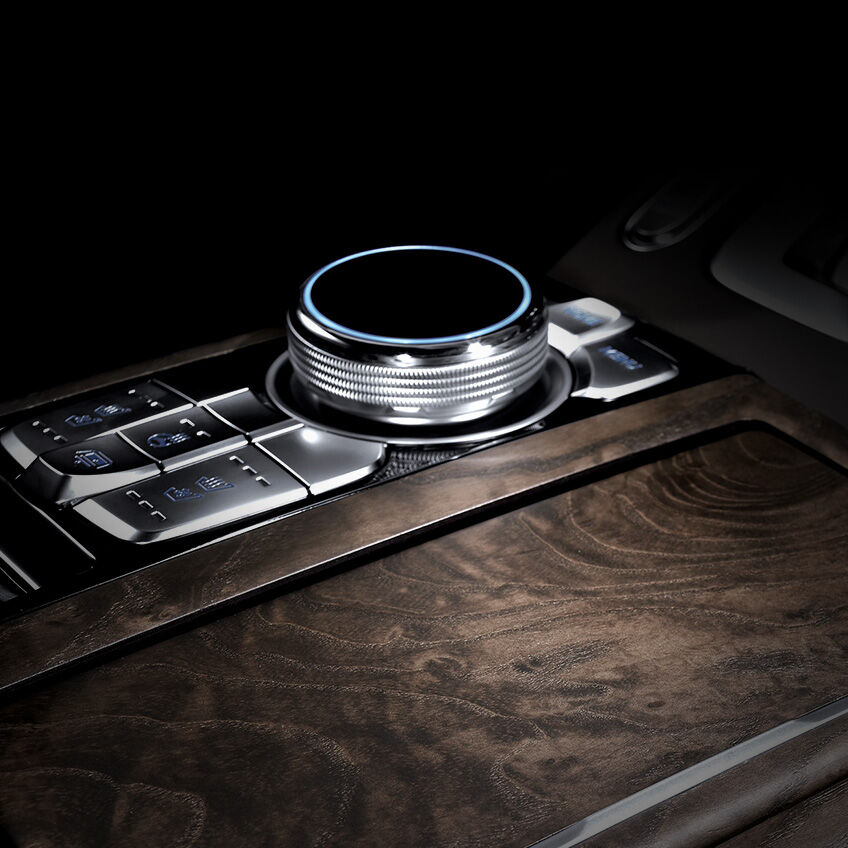 genesis-g90-gallery-gallery-interior-large-3.jpg