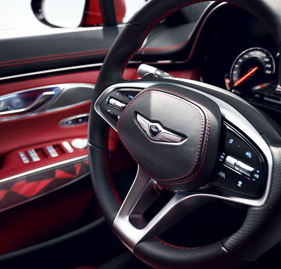 genesis-gv70-design-sport-exclusive-steering-wheel-large.jpg
