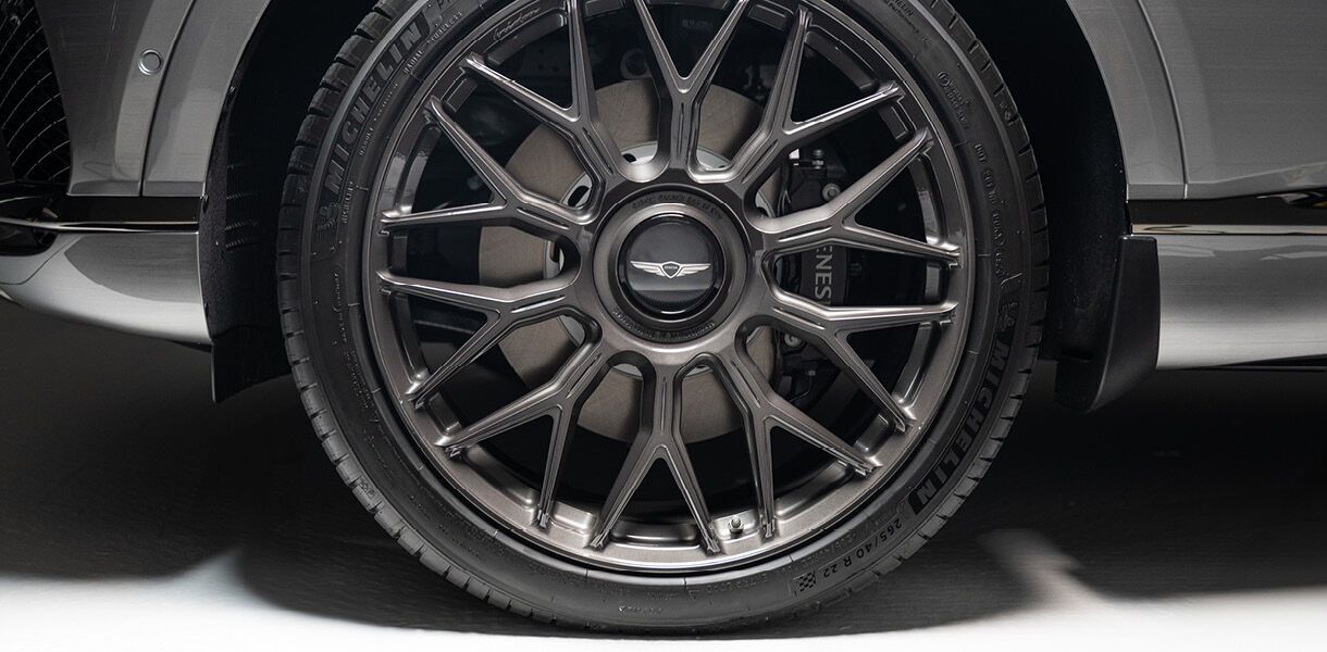 GV80 Coupe Green Falcon Exclusive Wheels