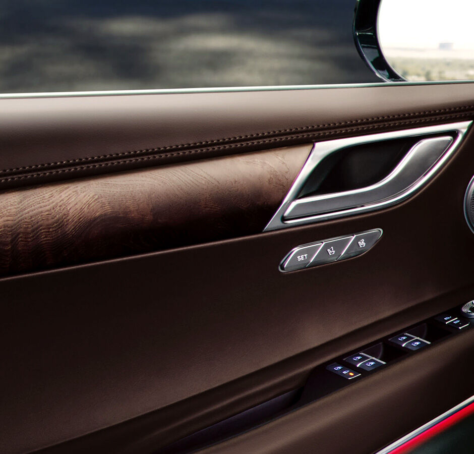 genesis-gv80-design-real-wood-trim-finish-large