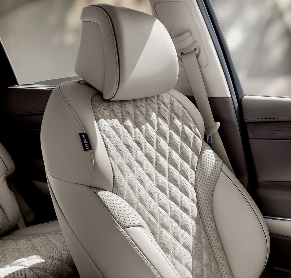 genesis-gv80-gallery-nappa-leather-seat-small