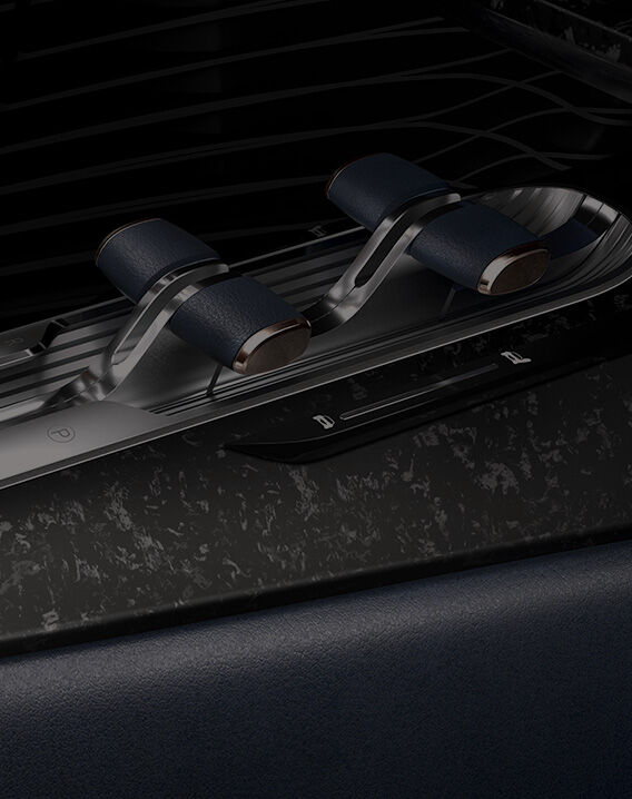genesis-ww-essentia-interior-12-desktop-568x718-en.jpg