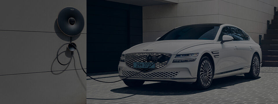 genesis-kr-design-g80ev-charging-desktop-960x360-ko.jpg