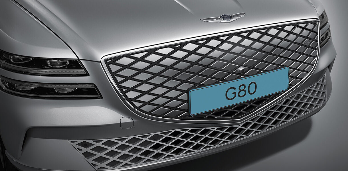 genesis-kr-design-electrified-g80-gmatrix-crest-grille-desktop-1220x600.jpg