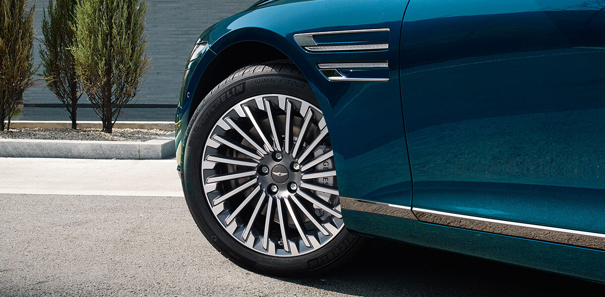 /content/dam/genesis-p2/kr/assets/modegenesis-kr-design-electrified-g80-turbine-wheel-desktop-1220x600.jpg