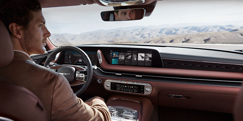 Genesis G90 driver
