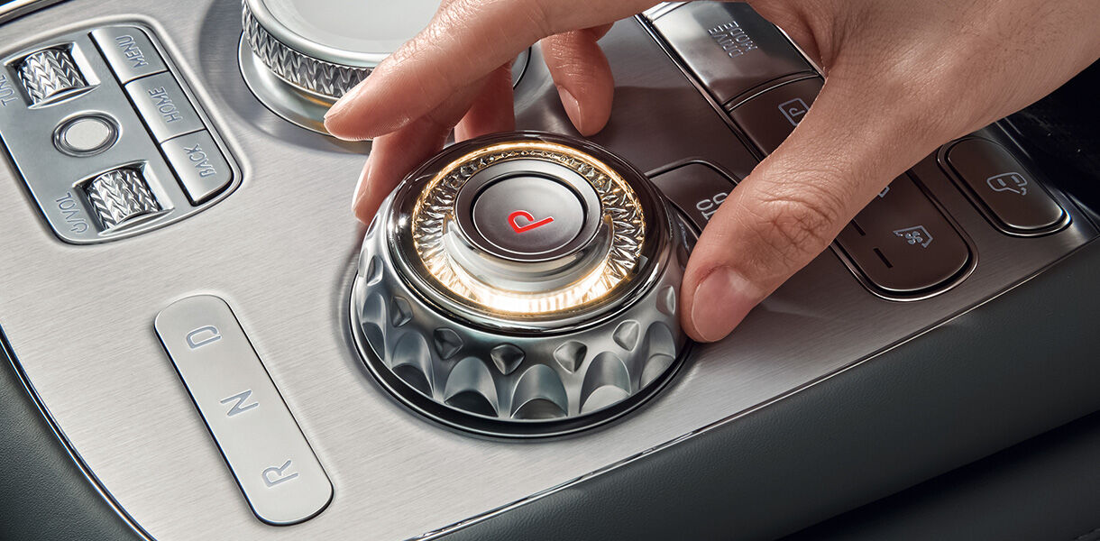 Genesis G90 8-speed automatic transmission & Shift-By-Wire
