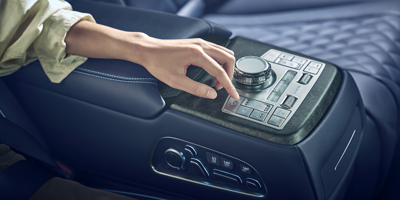 Where luxury meets innovation, the Electrified G80 combines advanced technology with refined luxury features, delivering an exceptional experience for every passenger.
