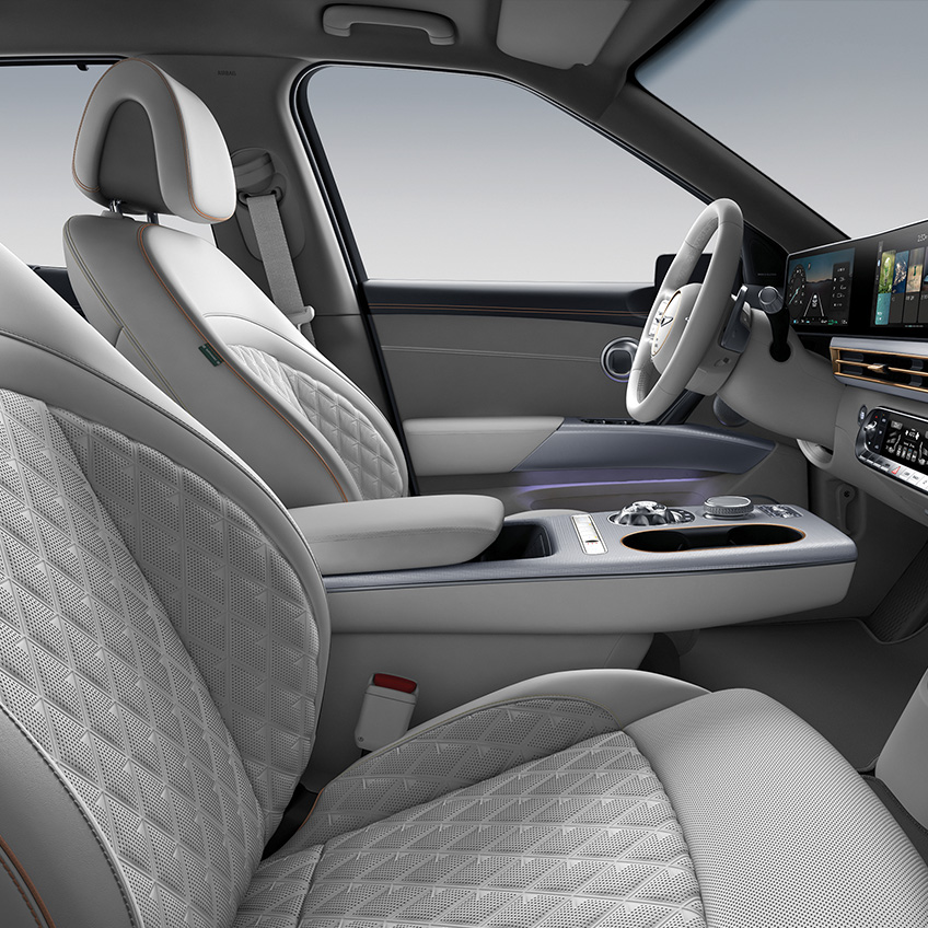 Genesis GV60 Driver, Passenger's Seat & Dashboard