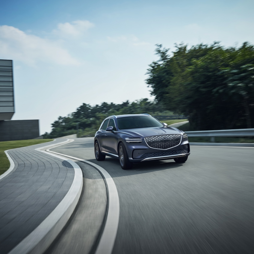 Genesis GV70-EV gallery exterior