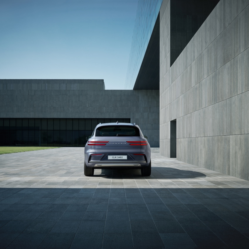 Genesis GV70-EV gallery exterior
