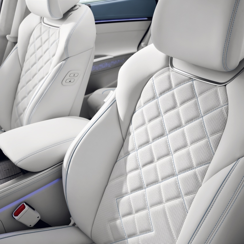 Genesis GV70-EV gallery interior