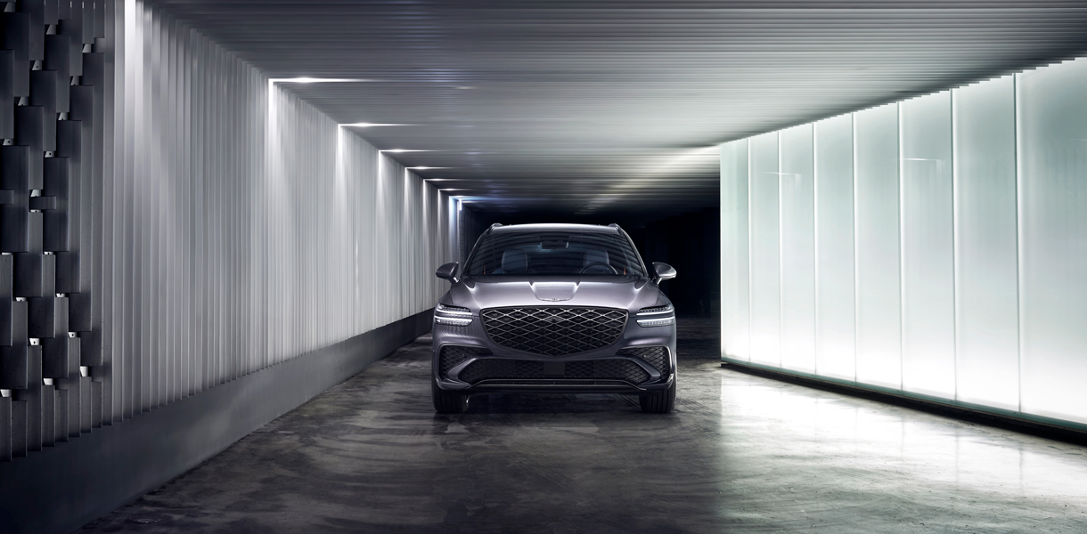 genesis-gv70-SPORT-EXCLUSIVE-GRILLE