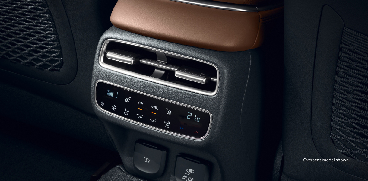 TOUCH-TYPE AIR-CONDITIONING CONTROL PANEL