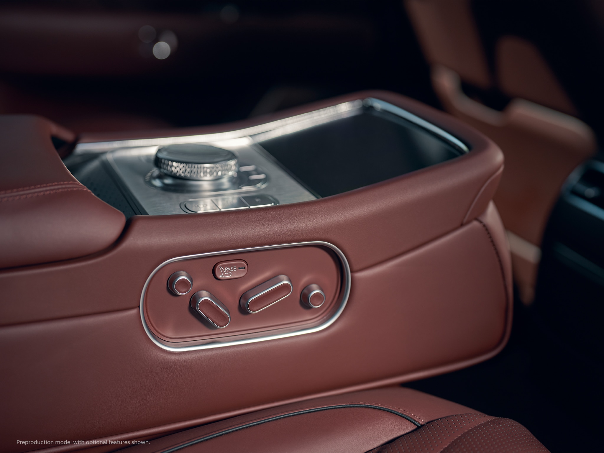 2023 Genesis G90 interior in Bordeaux Brown.