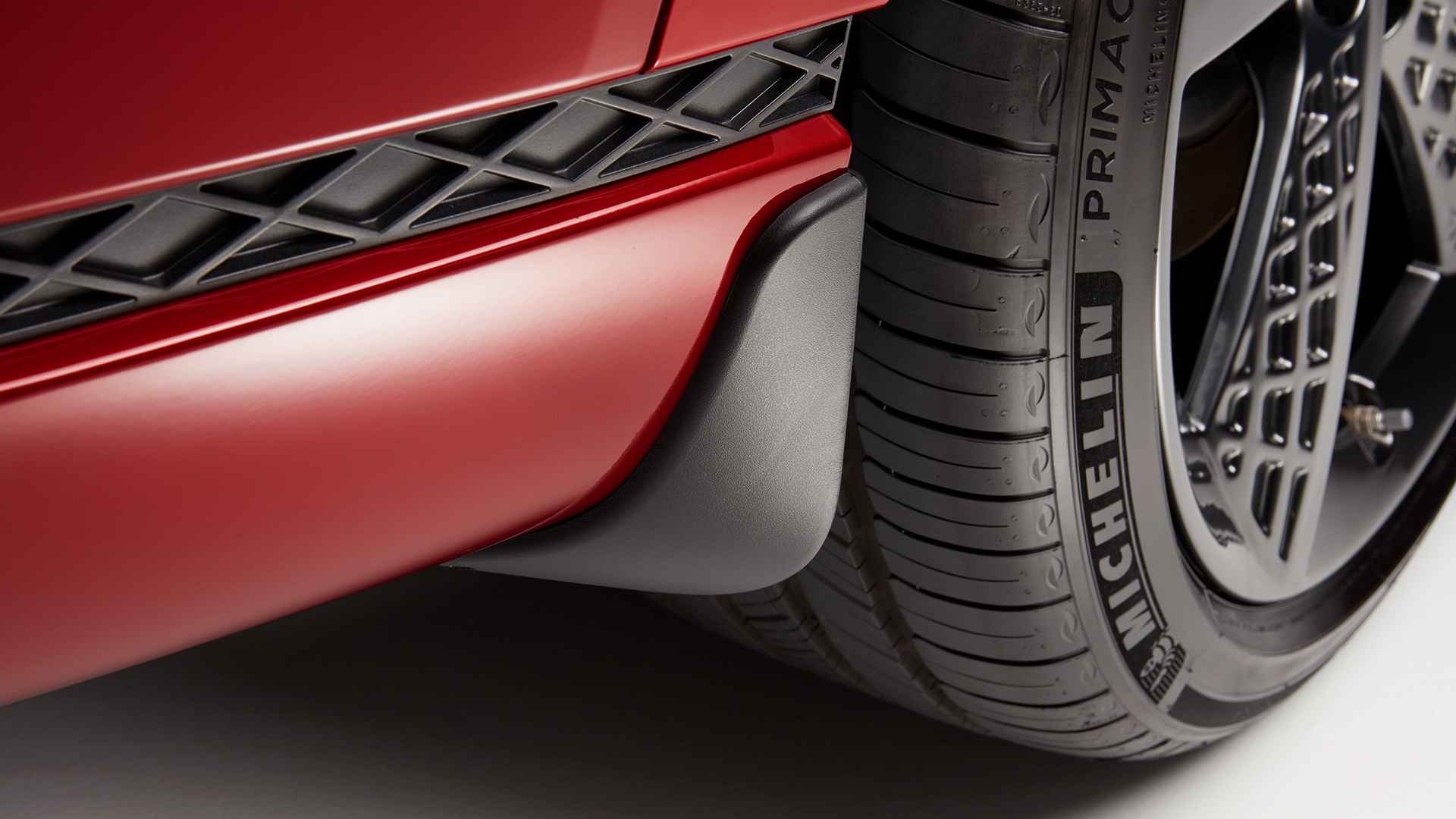 Genesis GV70 shown with Mudguards.