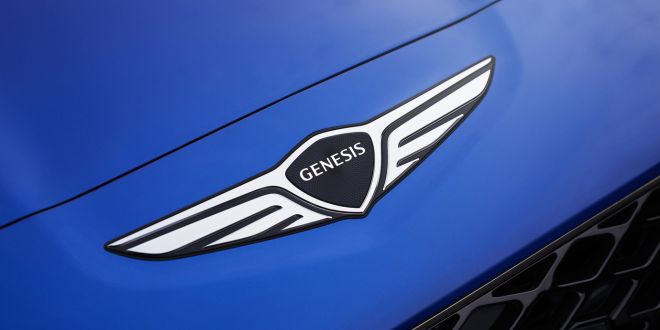 Genesis G70 headlights closeup